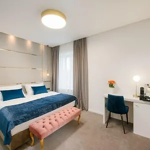 Flos Luxury Pensión Split